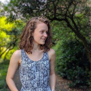 Meet your Posher, Julia